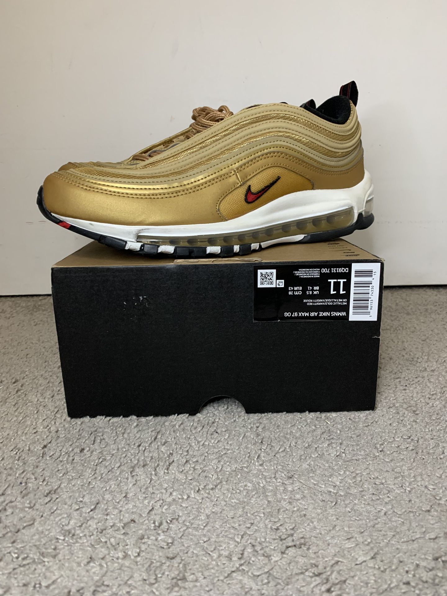 VNDS NIKE AIRMAX 97 GOLD BULLET SIZE 11W/9.5M