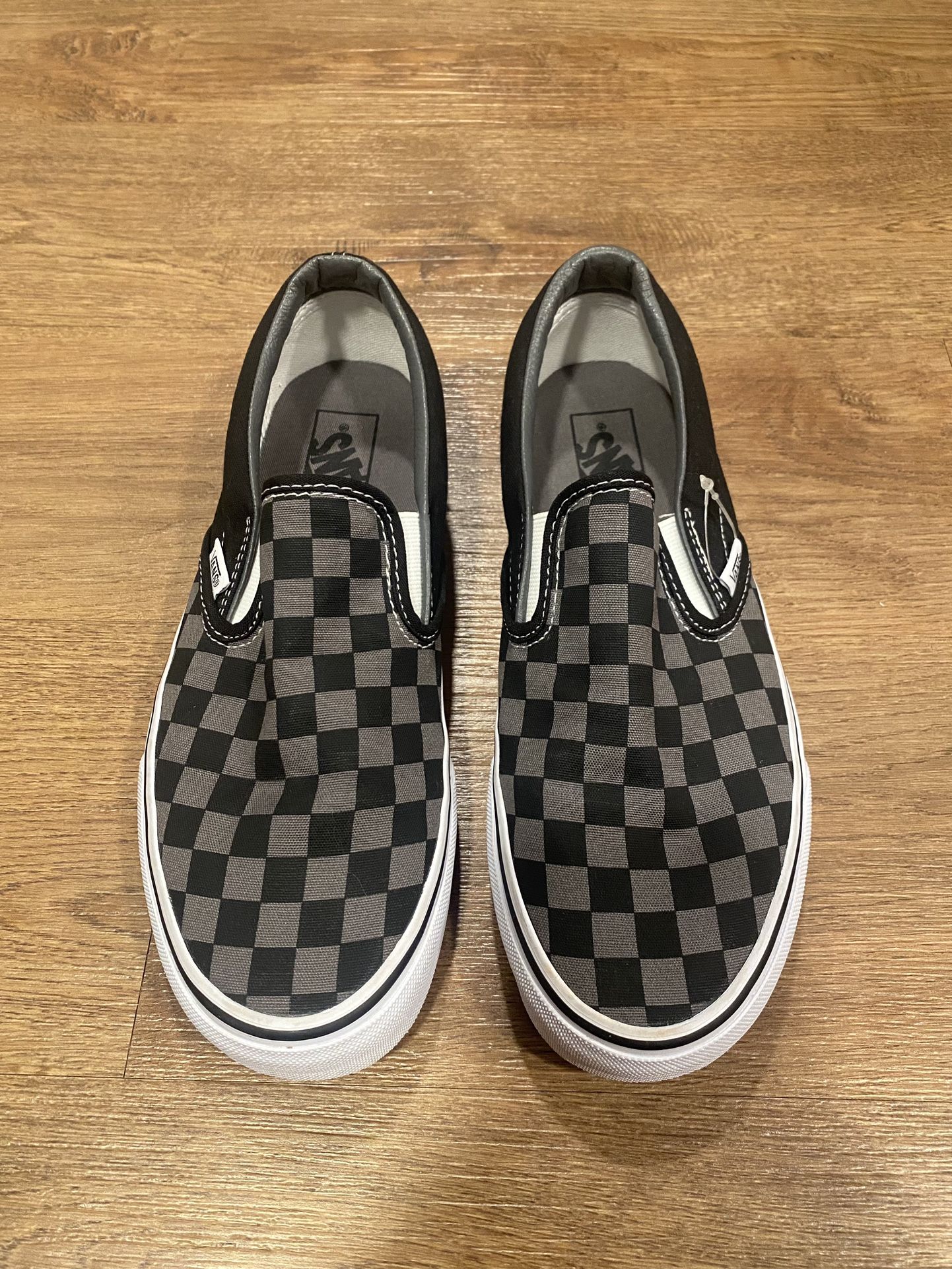 Vans Men’s Checkered Slip-On 7.5 