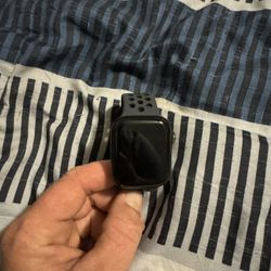 Apple Watch Series 7