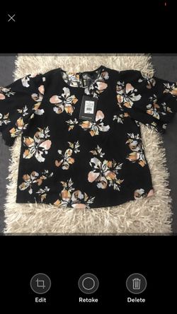 Beautiful black floral top ... NWT