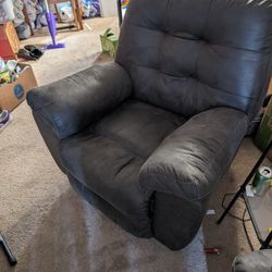 Loveseat And Recliner