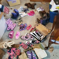 Kids Boots, Shoes, Crocs. 