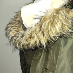 Woman's Parka Coat