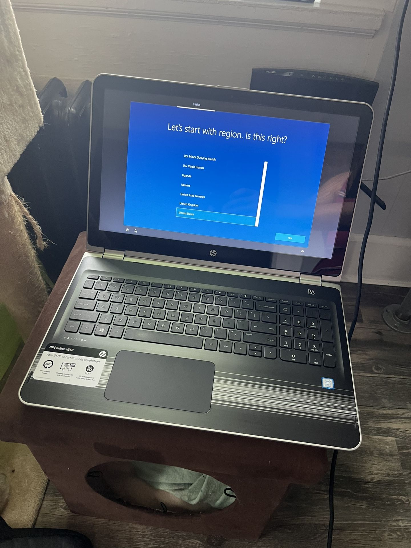 HP PAVILION X360 Touchscreen Windows 11