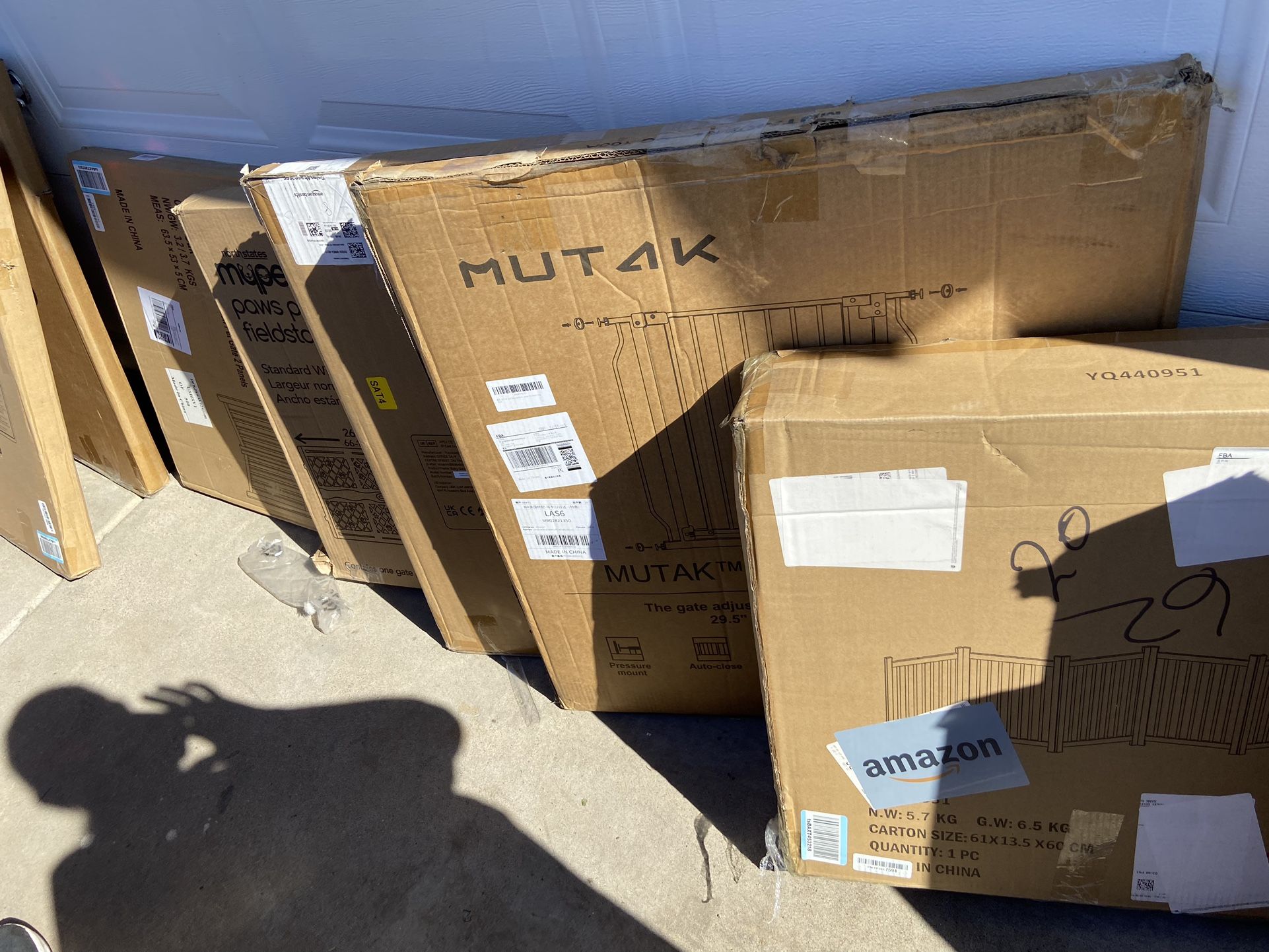 Safety Gates All New All Types Of Brands And Sizes Wall Ajustable Non Dryll And Some Are $15