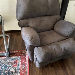 Nice Recliner