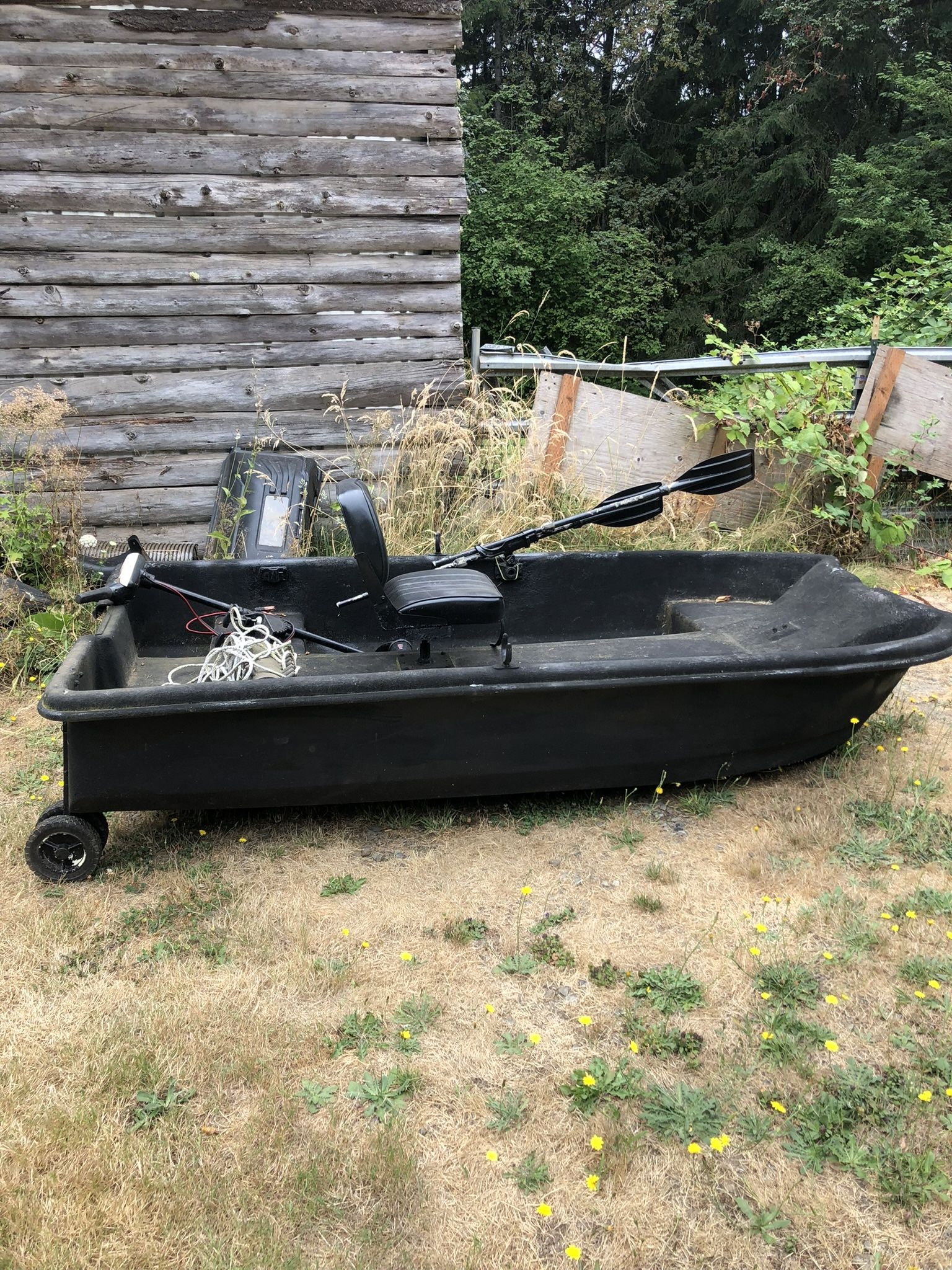 11” Livingston Boat