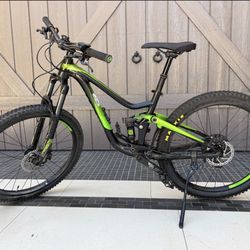 26” Full Suspension Mountain Bike With Dropper Post Upgrade - Giant Trance Jr 