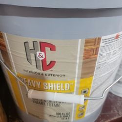 Various Stain And Industrial Paint 