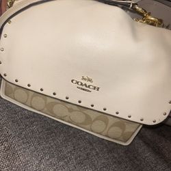 Holiday Coach Purse