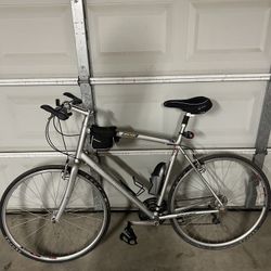 Specialized Sirrus Elite Road Bike