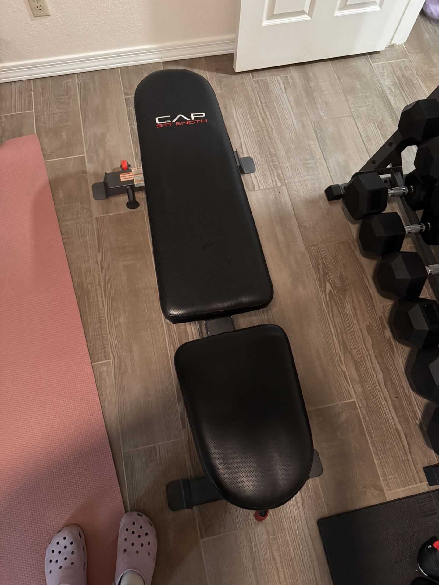 CAP adjustable workout Bench for Sale in Phoenix, AZ - OfferUp