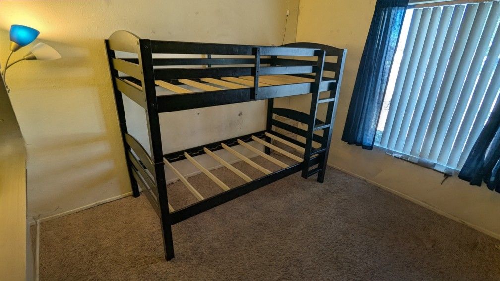 Twin Bunk Bed