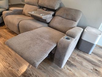 Sofa + Recliner combo deal - near mint