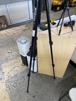 Manfrotto 290 Aluminum Tripod with 3-Way Head