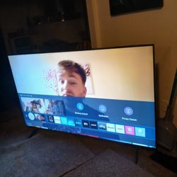 75in Samsung Smart TV Plus...