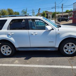 2008 Mercury Mariner