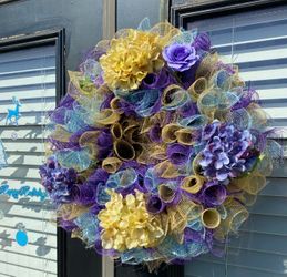 Door Wreath with Hanging Hook