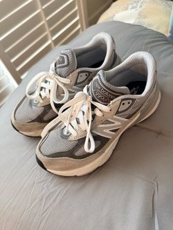 New Balance shoes size 4.5y