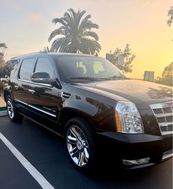 2012 Cadillac Escalade Platinum ESV