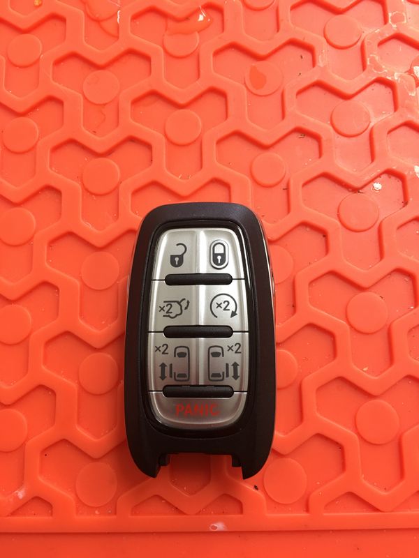 CHRYSLER PACIFICA KEY FOB for Sale in Alhambra, CA OfferUp