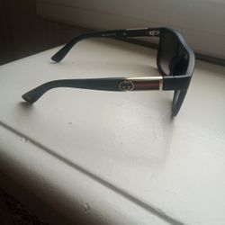 Men's Gucci Shades