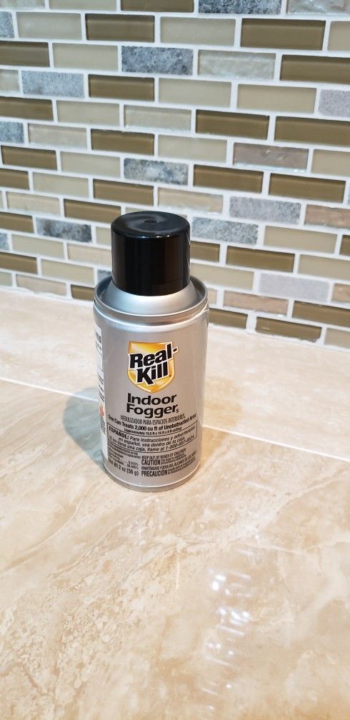 Indoor Fogger Insect Killer Aerosol
Kills hidden bugs. Get rid of unwanted pests, such as roaches, spiders, crickets, flees. $3.5/each. 4 for $12