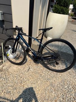 2021 GT Grade Carbon Gravel bike size small