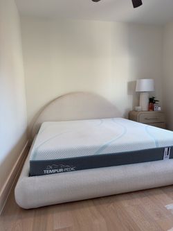 King Tempur-Pedic Mattress + Bouclé Platform Bed Frame | Retail Over $5,700