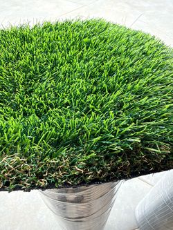 Brand new turf grass 15x30 $630 artificial grass roll