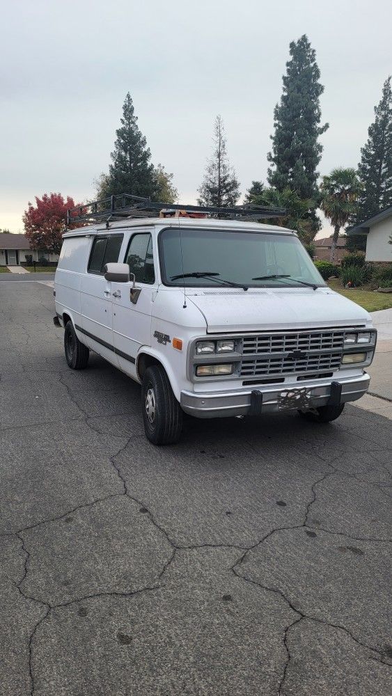 1991 Chevrolet Chevy Van