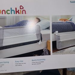 Munchkin Bed Rail