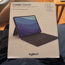 iPad 12” Pro Keyboard/Cover - Logitech