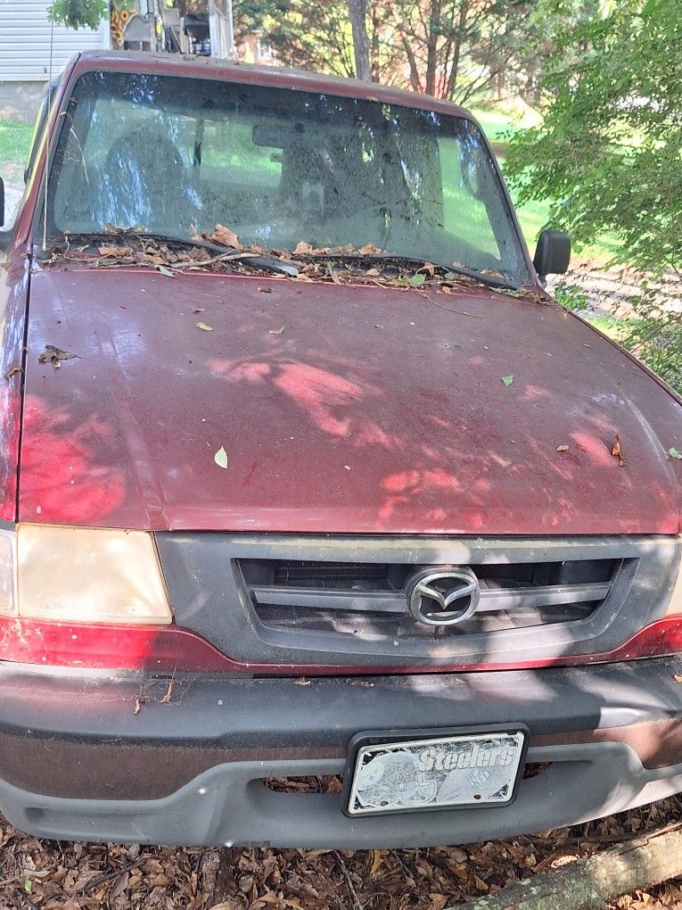 2003 Mazda Truck