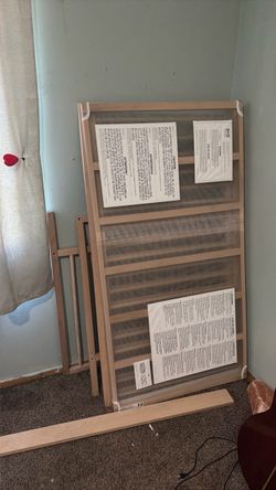 Toddler crib and baby crib