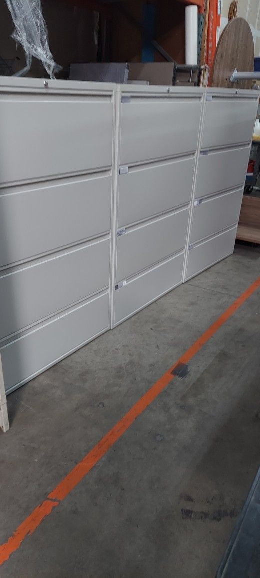 File Cabs And Office Furniture