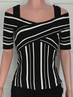 Blusa talla "S" petite.