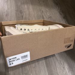 Steve Madden Boots