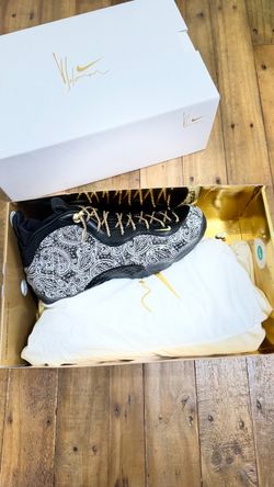 Nike x Victor Solomon Foamposite One Black Trophies Pack