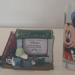 DISNEY COLLECTIBLES SET