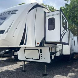 2020 Forest River Sabré 38 Ft