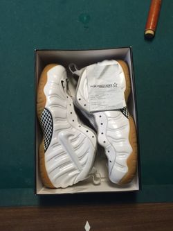 Nike Gucci foams size 12