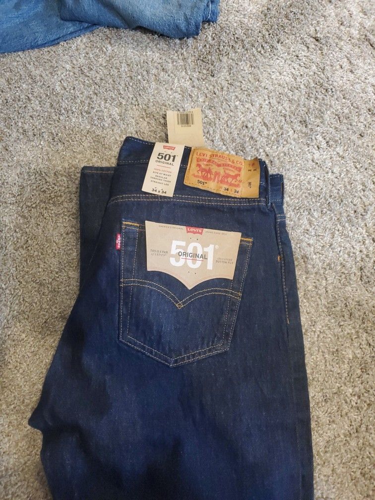 501 LEVI BRAND NEW