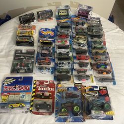 LOT OF 47 RANDOM CARS HOT WHEELS/JOHNNY LIGHTNING /TONKA /M2  All NEW 
