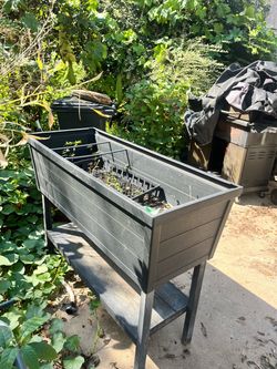 Elevated Raised Garden Bed Planter Box