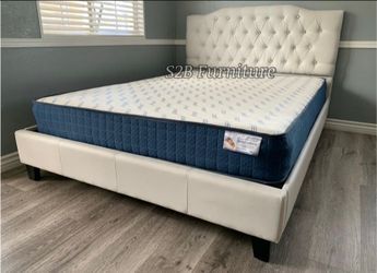 Queenn White Plain With Ortho Matres!!!