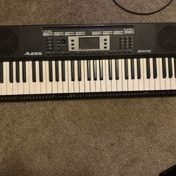 Alesis 61 Key Keyboard 
