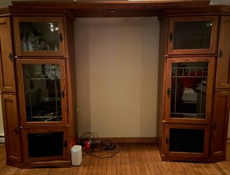 Television cabinet