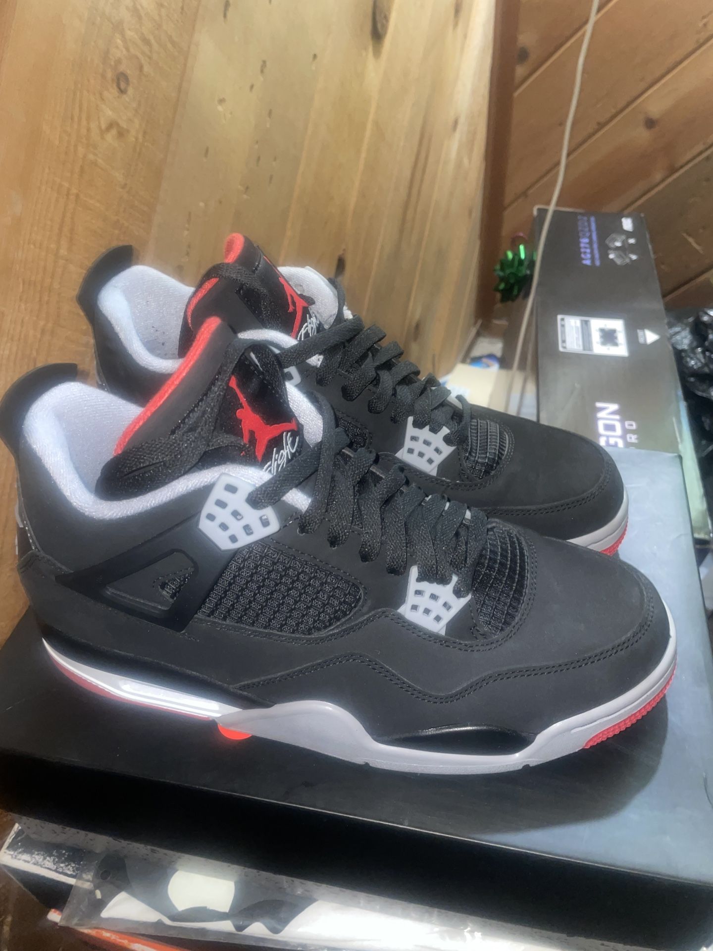 Jordan 4 Bred 2019 Size 11