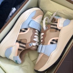 Burberry sneakers